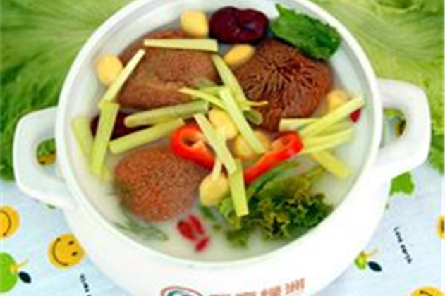金宮，金宮雞精，金宮味精，金宮火鍋底料，金宮香腸臘肉調(diào)料，金宮小龍蝦調(diào)料，金宮魚(yú)調(diào)料，金宮調(diào)料定制，金宮調(diào)味品定制